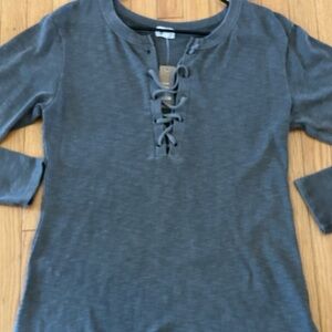BKE charcoal Lace-up top XL